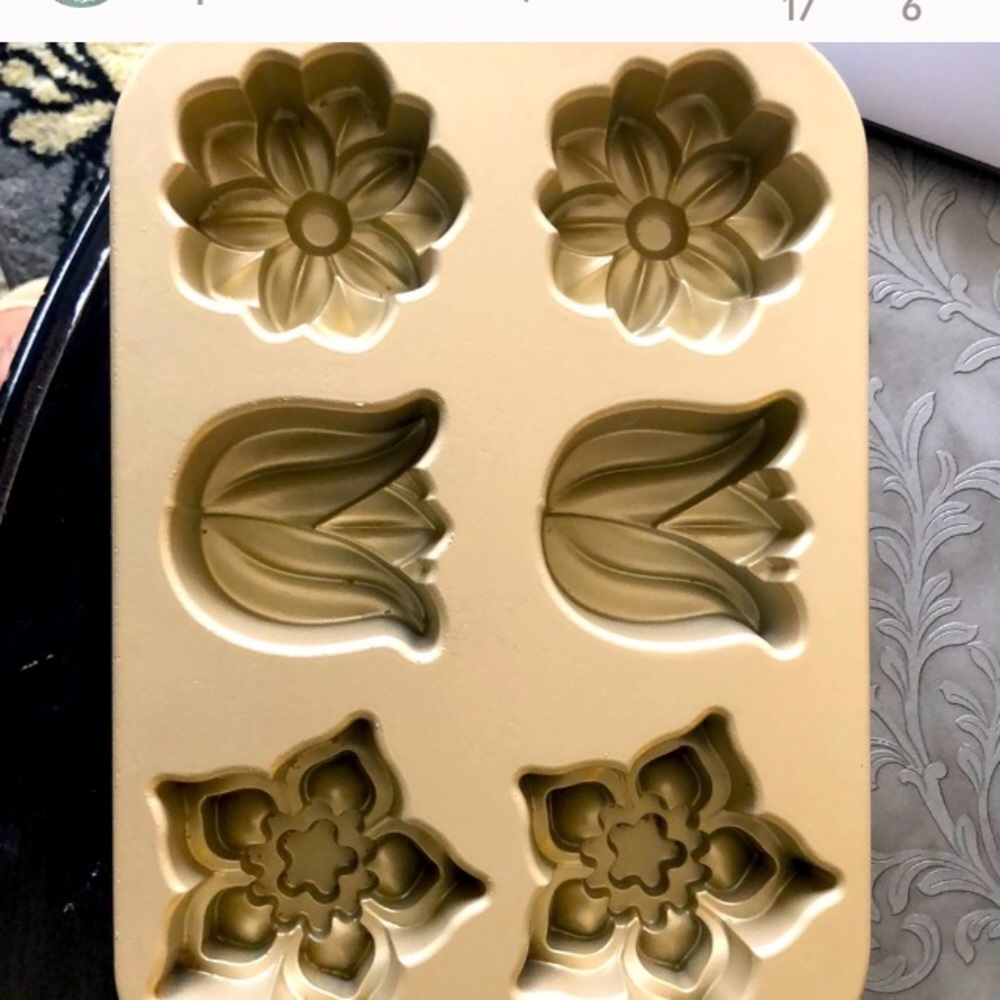 Beautiful bakeware!